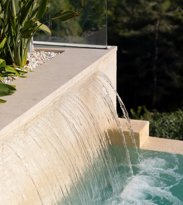 Resa Estates for sale Ibiza Vlla Aixa te koop sale lift sea views detail.jpg